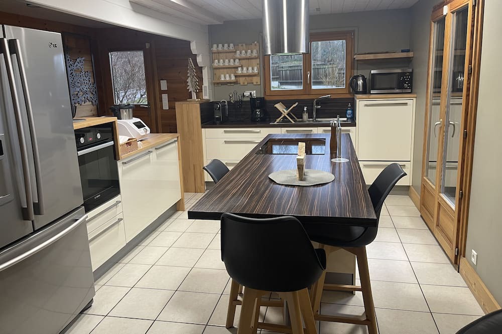 Photo of Kitchen in Archettes