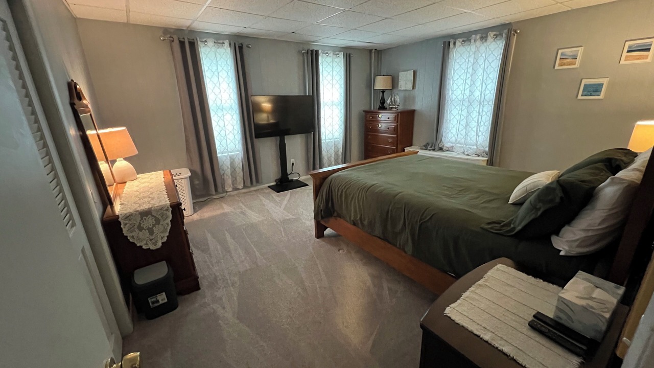 Photo of Others in Bondsville