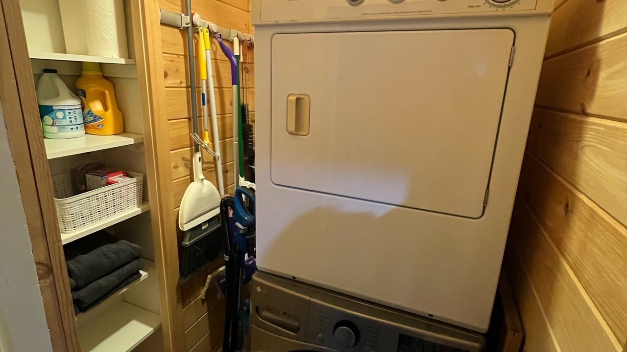 Photo of Others in Bondsville