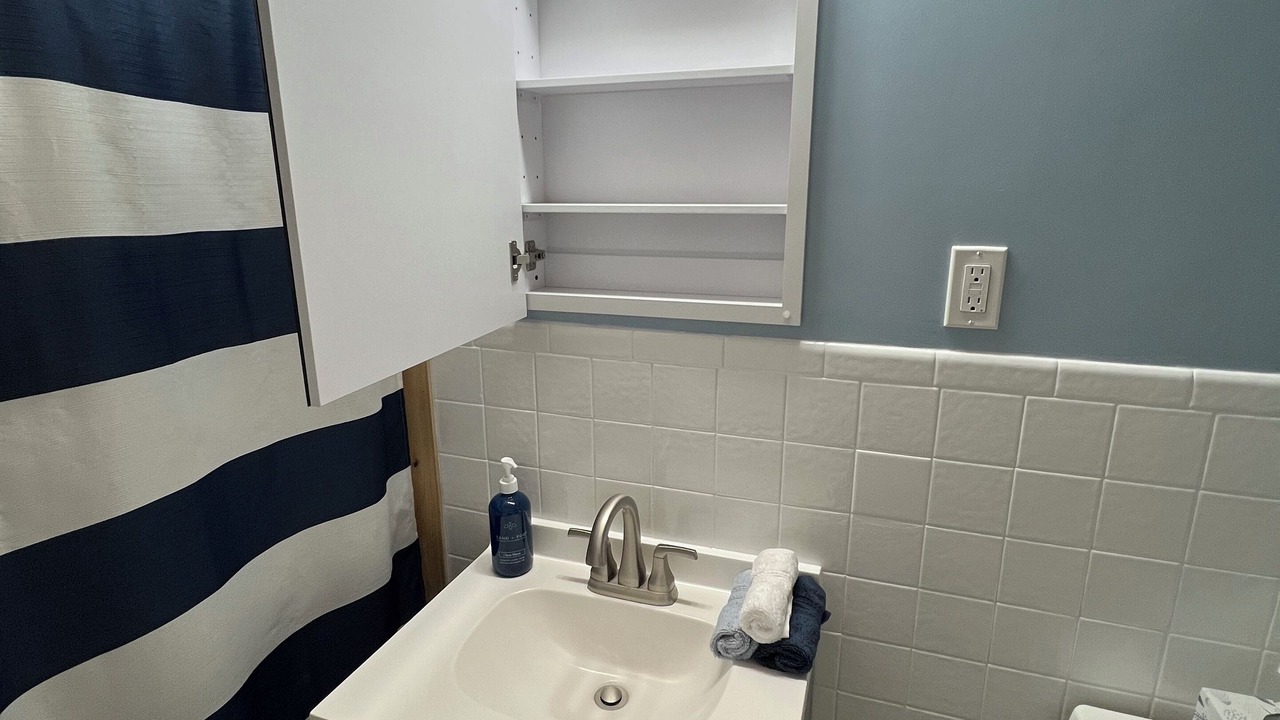 Photo of Others in Bondsville