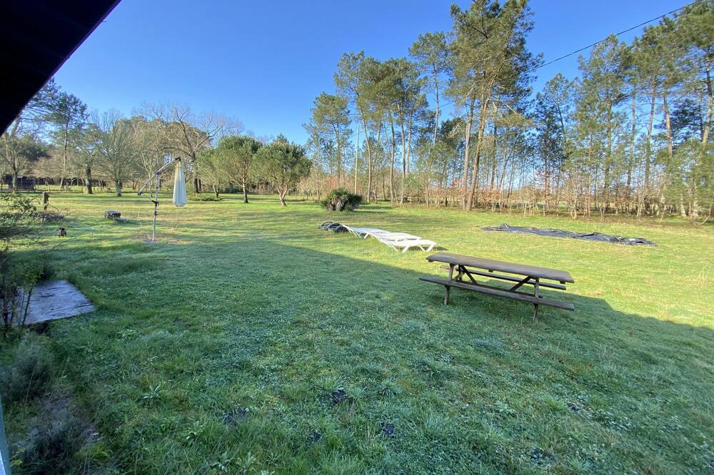 Photo of Outdoor in Lesperon