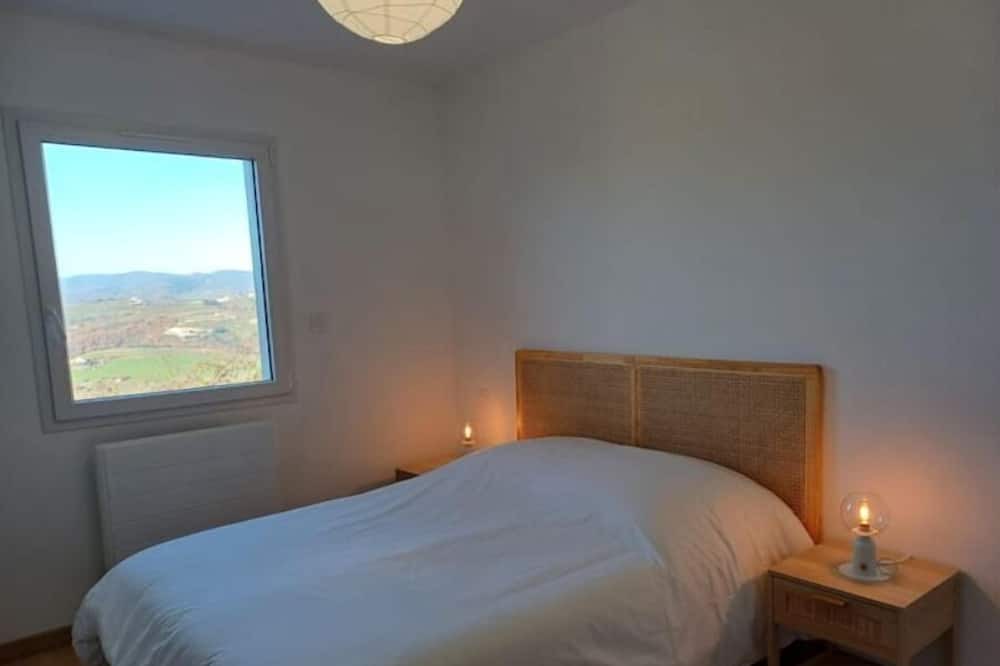 Photo of Bedroom in Saint-Barthelemy-le-Plain