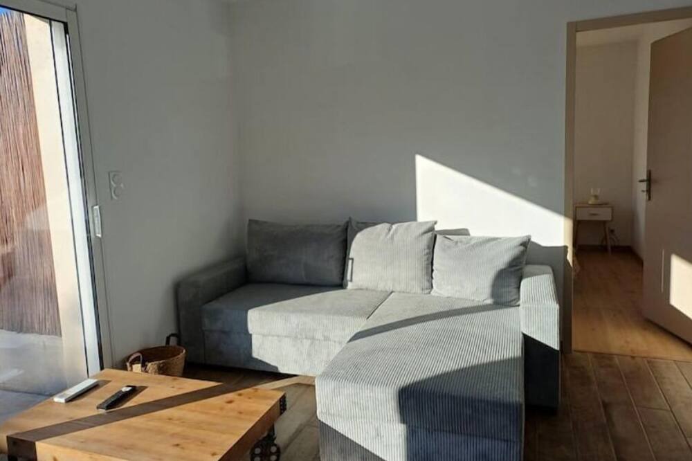 Photo of Livingroom in Saint-Barthelemy-le-Plain