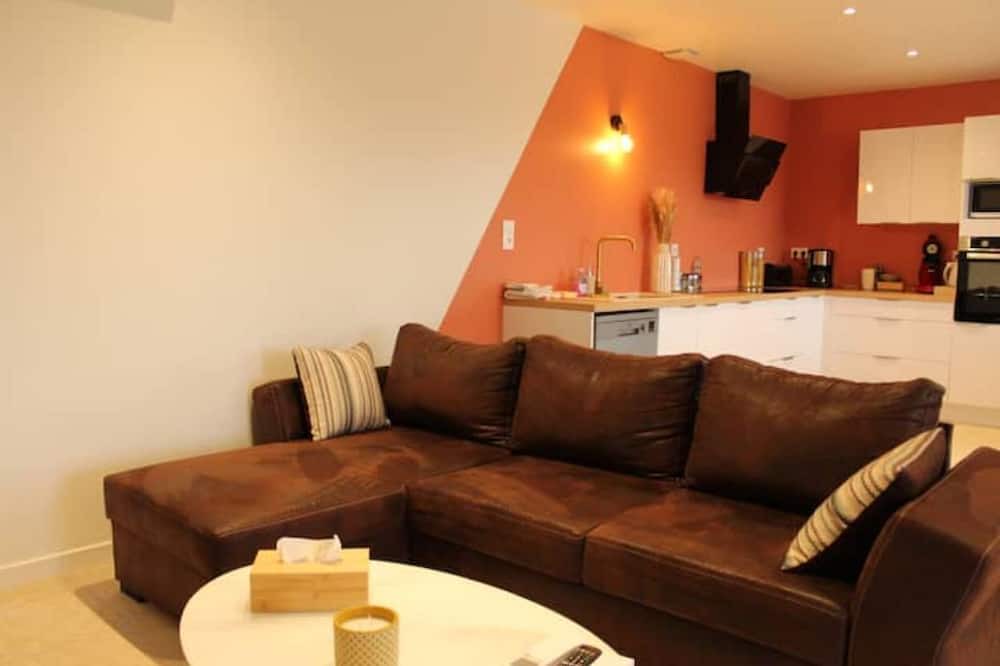 Photo of Livingroom in Saint-Barthelemy-le-Plain