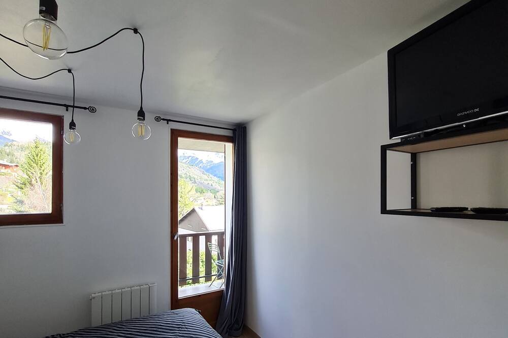 Photo of Bedroom in Seyne