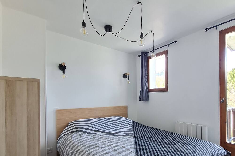 Photo of Bedroom in Seyne