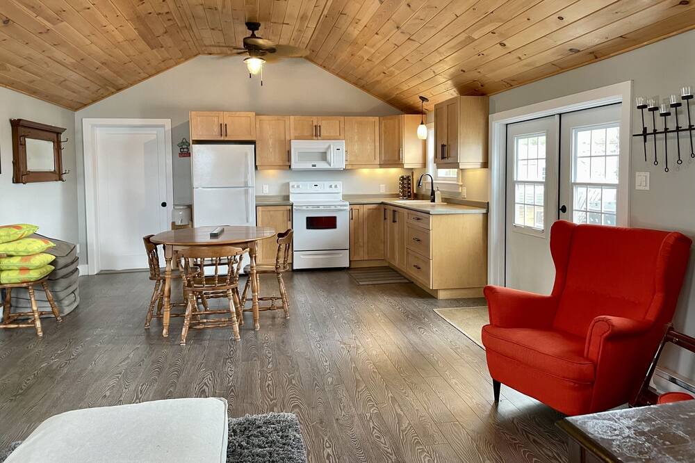 Photo of Kitchen in Frontenac
