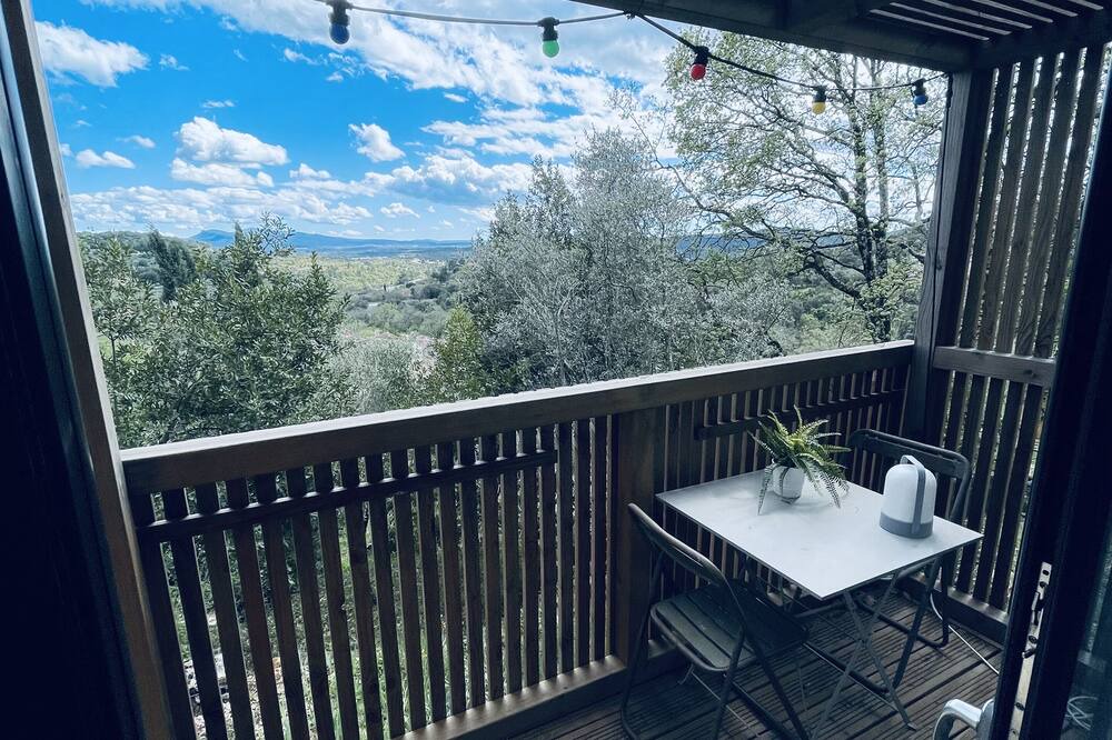 Photo of Outdoor in Les Mages