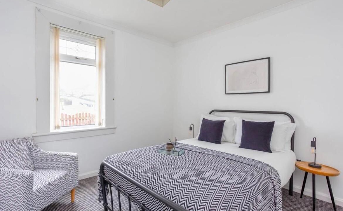 Photo of Others in Shotts