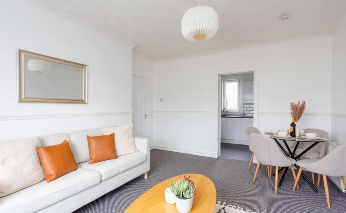 Photo of Livingroom in Shotts