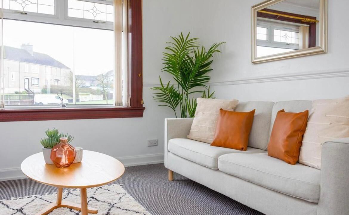 Photo of Livingroom in Shotts