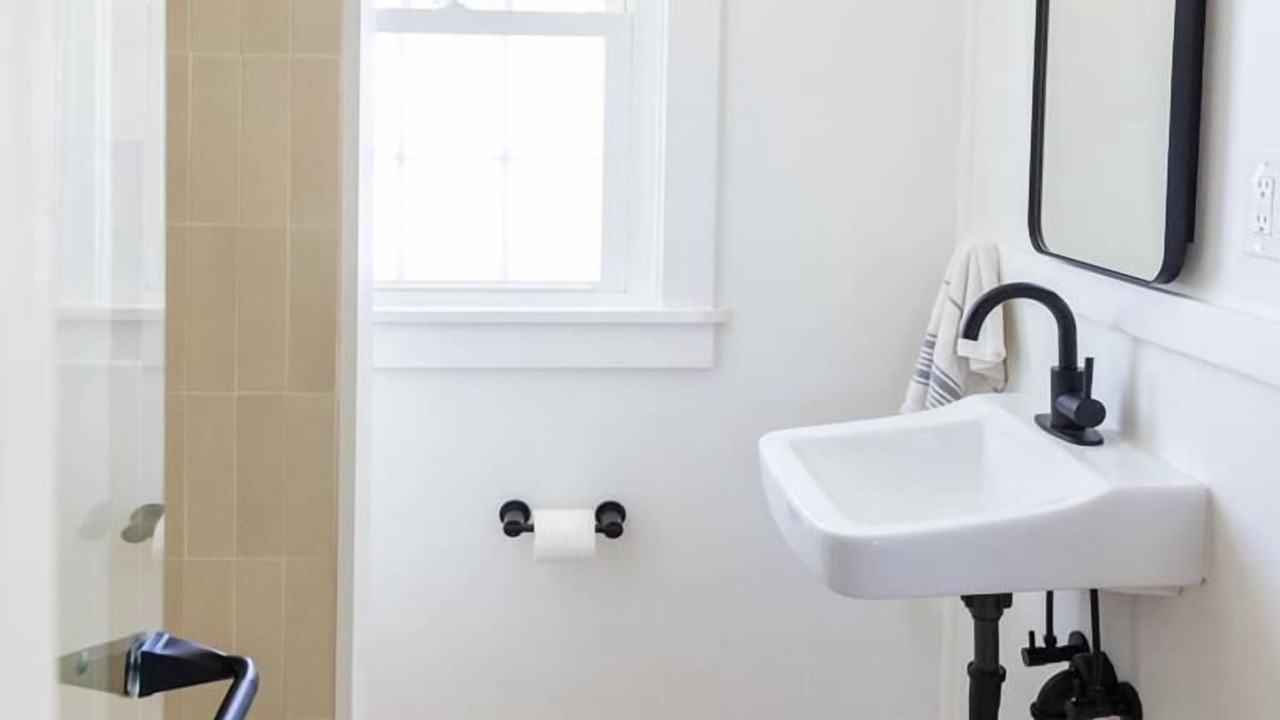 Photo of Bathroom in Cape May Point