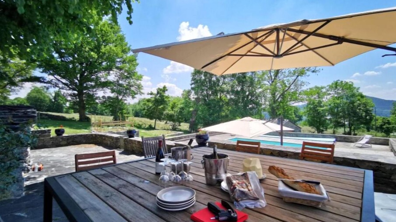 Photo of Outdoor in Saint-Etienne-Lardeyrol