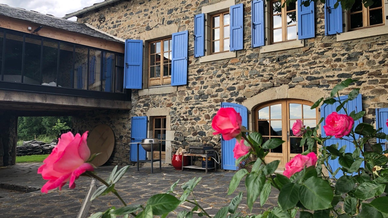 Photo of Outdoor in Saint-Etienne-Lardeyrol