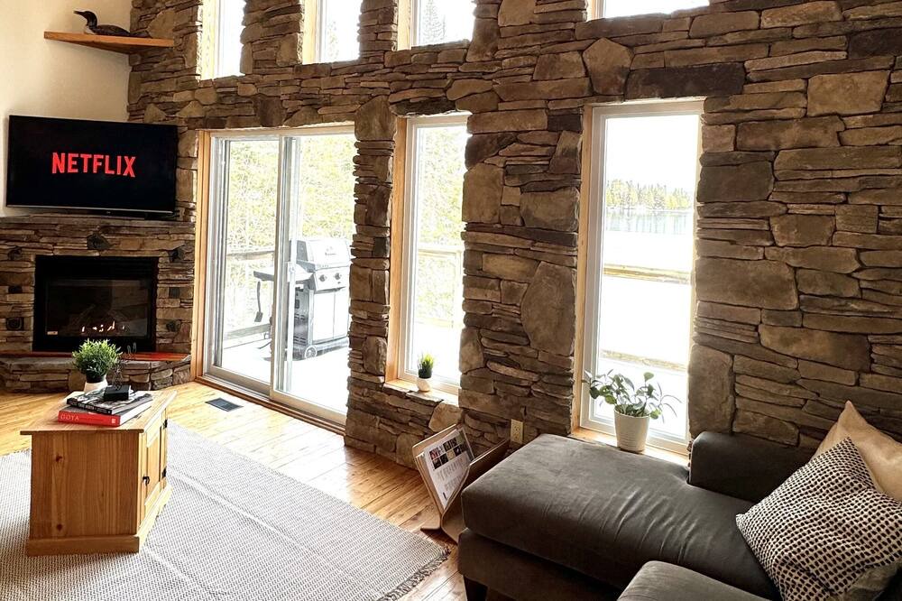 Photo of Livingroom in Port Carmen