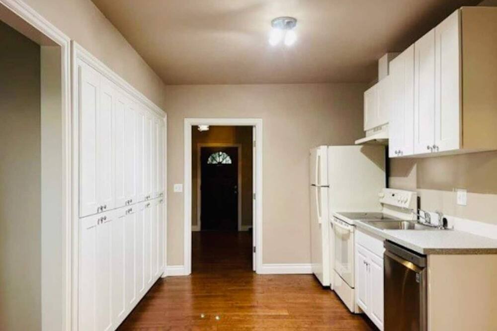 Photo of Kitchen in University District