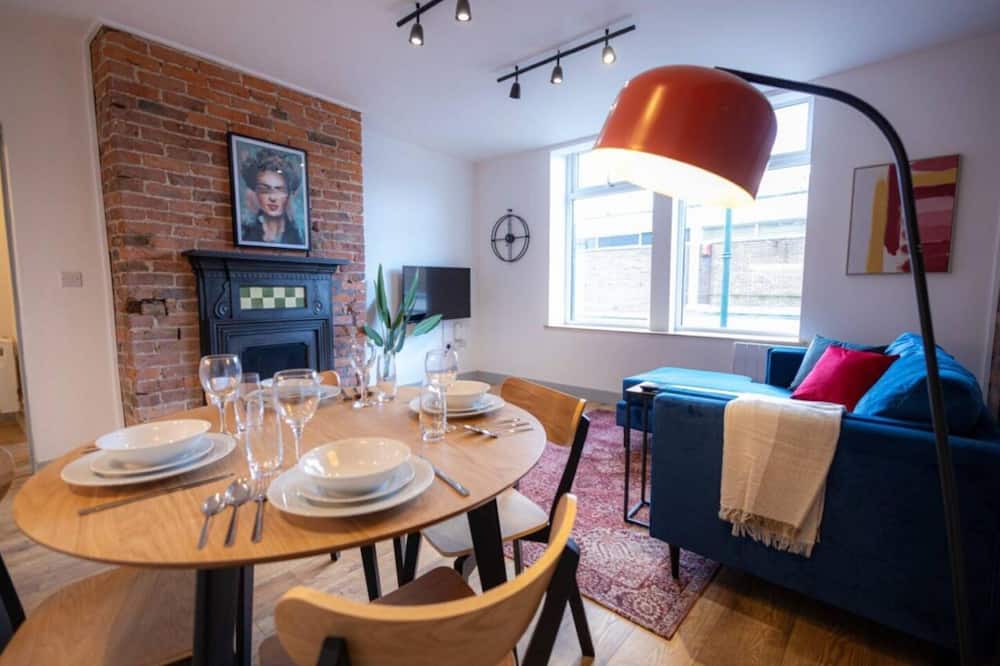 Photo of Livingroom in Eccles