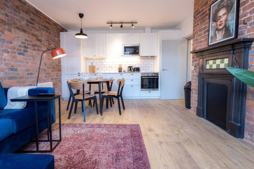 Photo of Livingroom in Eccles