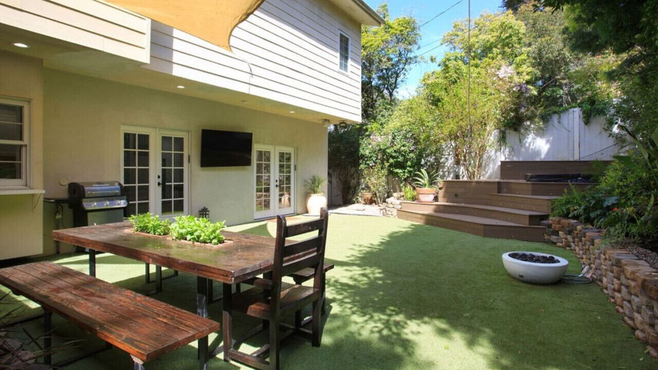 Photo of Outdoor in Beverly Glen
