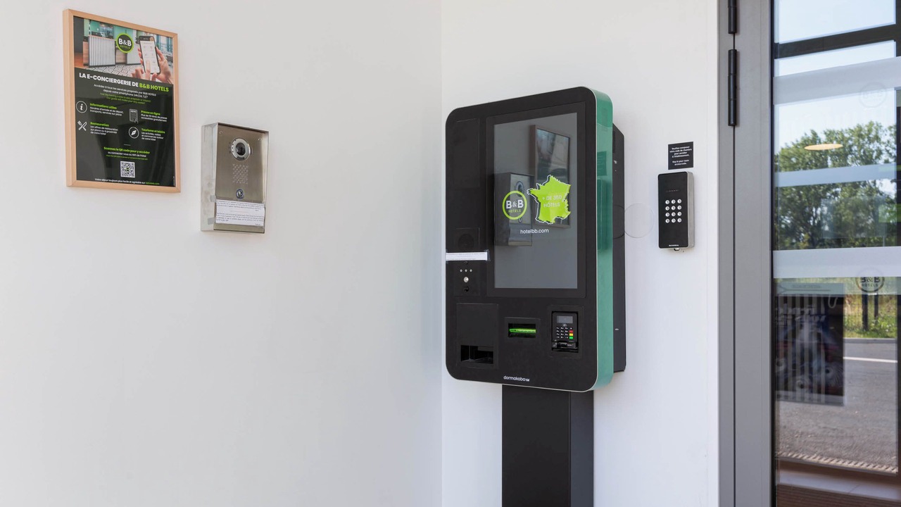 Photo of Others in Saran