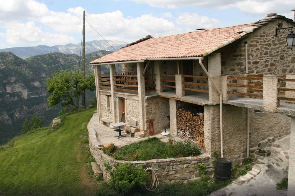 Photo of Outdoor in Braux