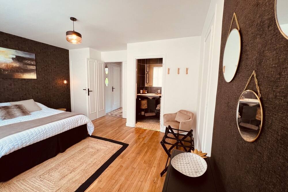 Photo of Bedroom in Romans-sur-Isere