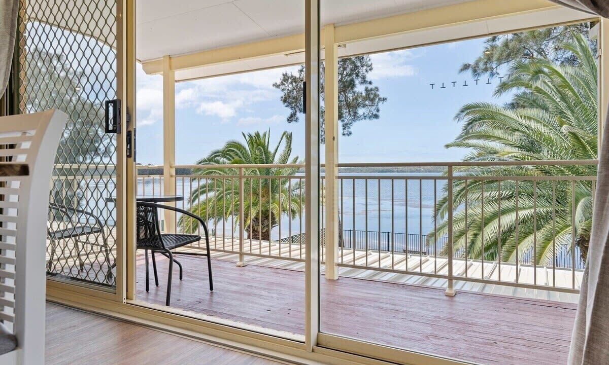 Photo of Outdoor in Charmhaven