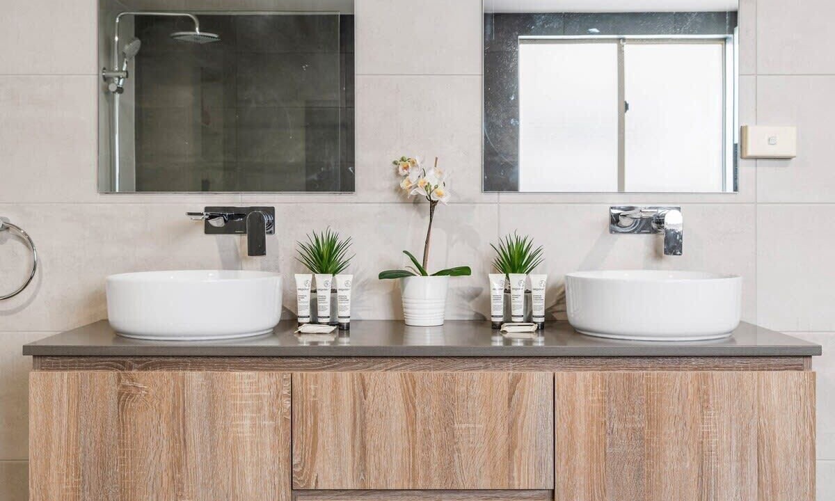 Photo of Others in Charmhaven