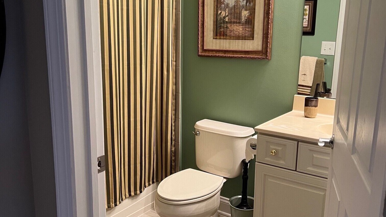 Photo of Bathroom in Anglesea