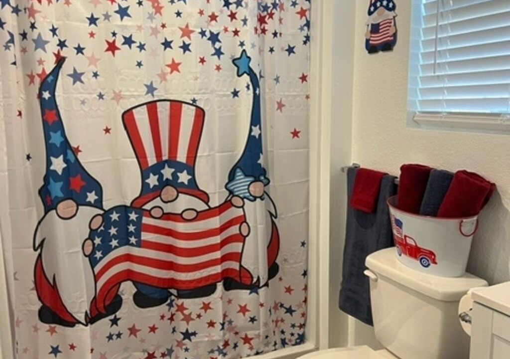 Photo of Bathroom in Henderson County