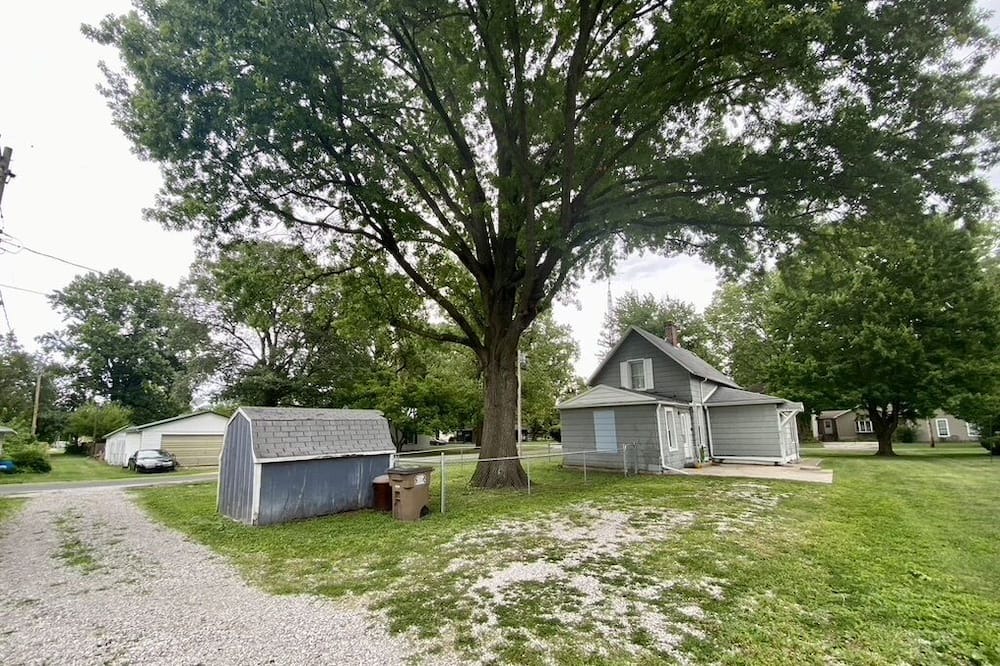 Photo of Outdoor in Carlinville