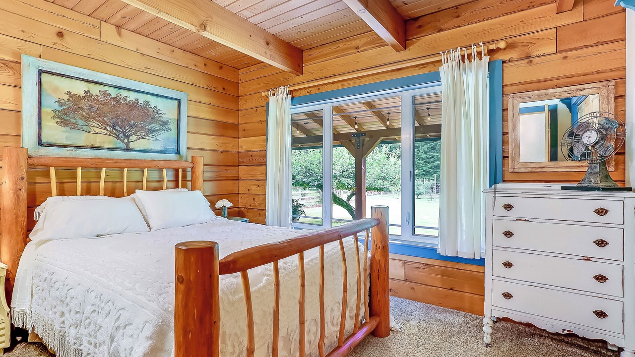 Photo of Others in Forks