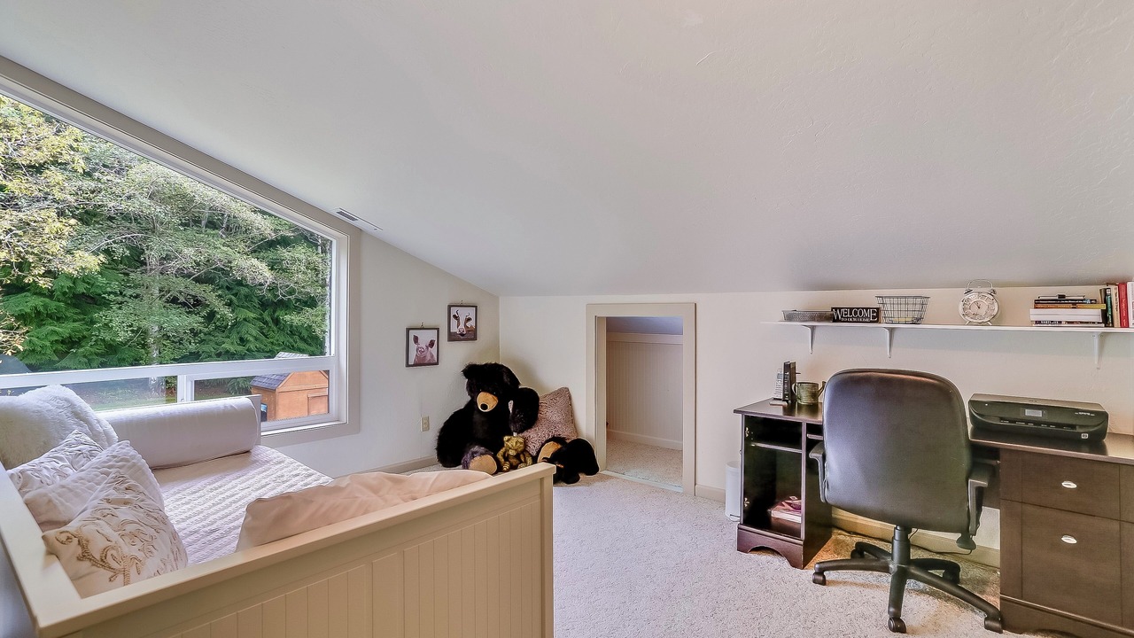 Photo of Others in Forks