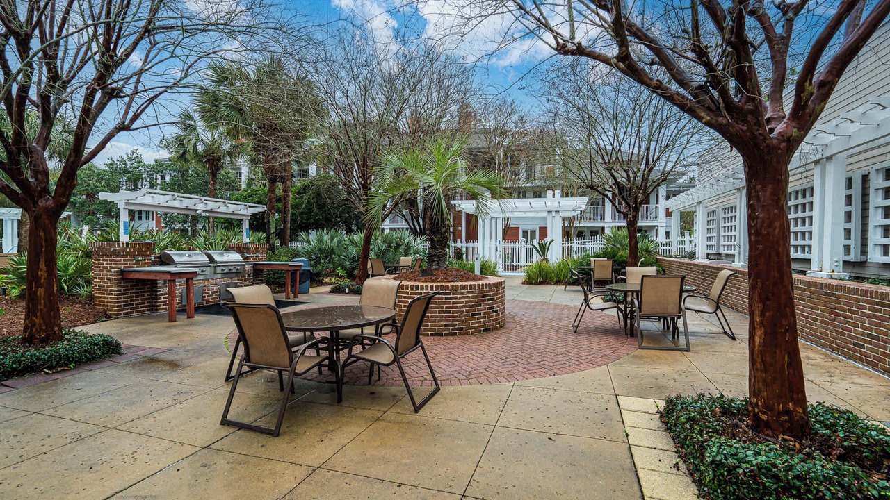 Photo of Outdoor in Baytowne Wharf