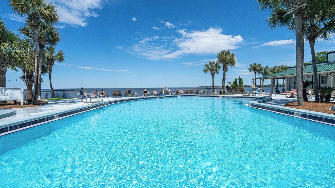 Photo of Outdoor in Baytowne Wharf