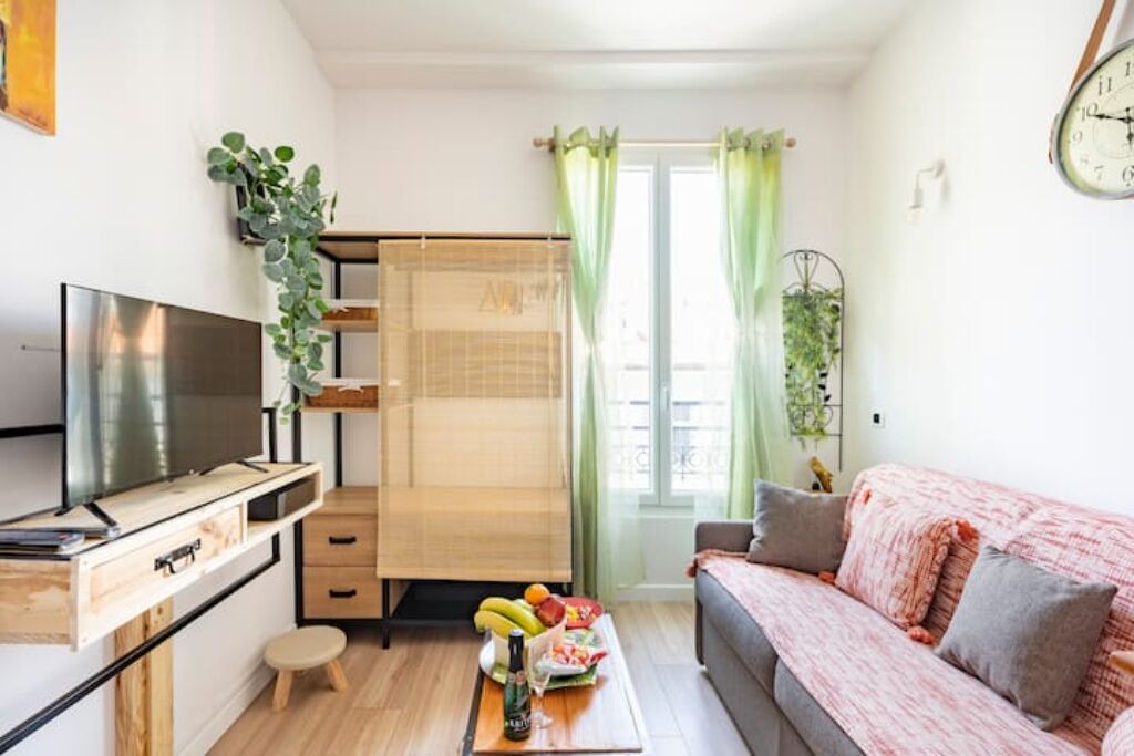 Photo of Livingroom in Lepante Quarter