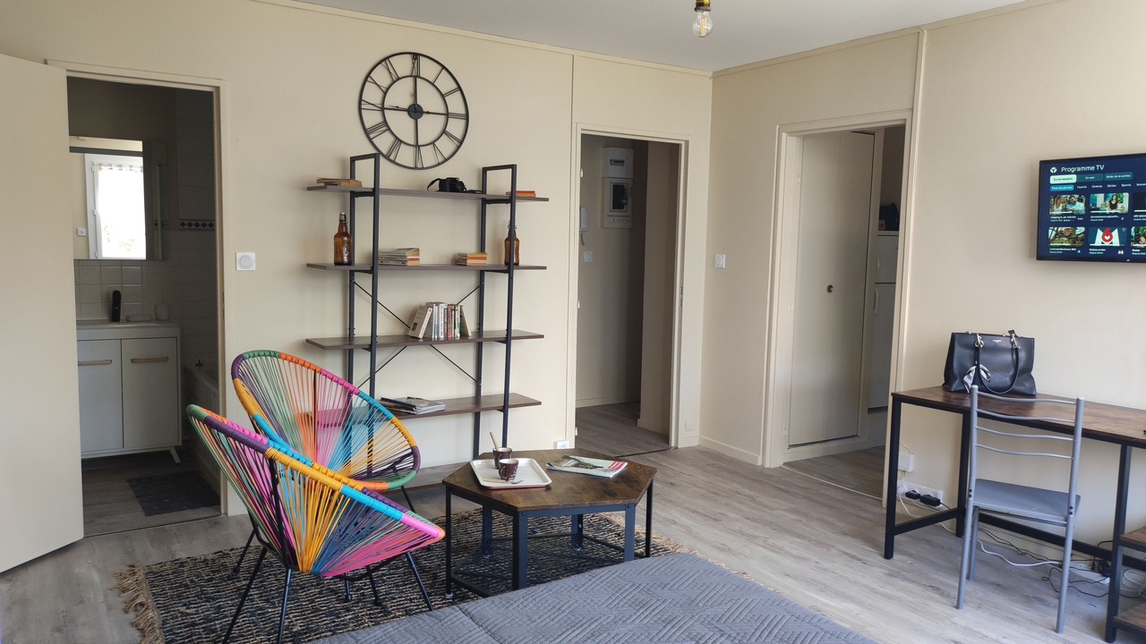 Photo of Others in Flace