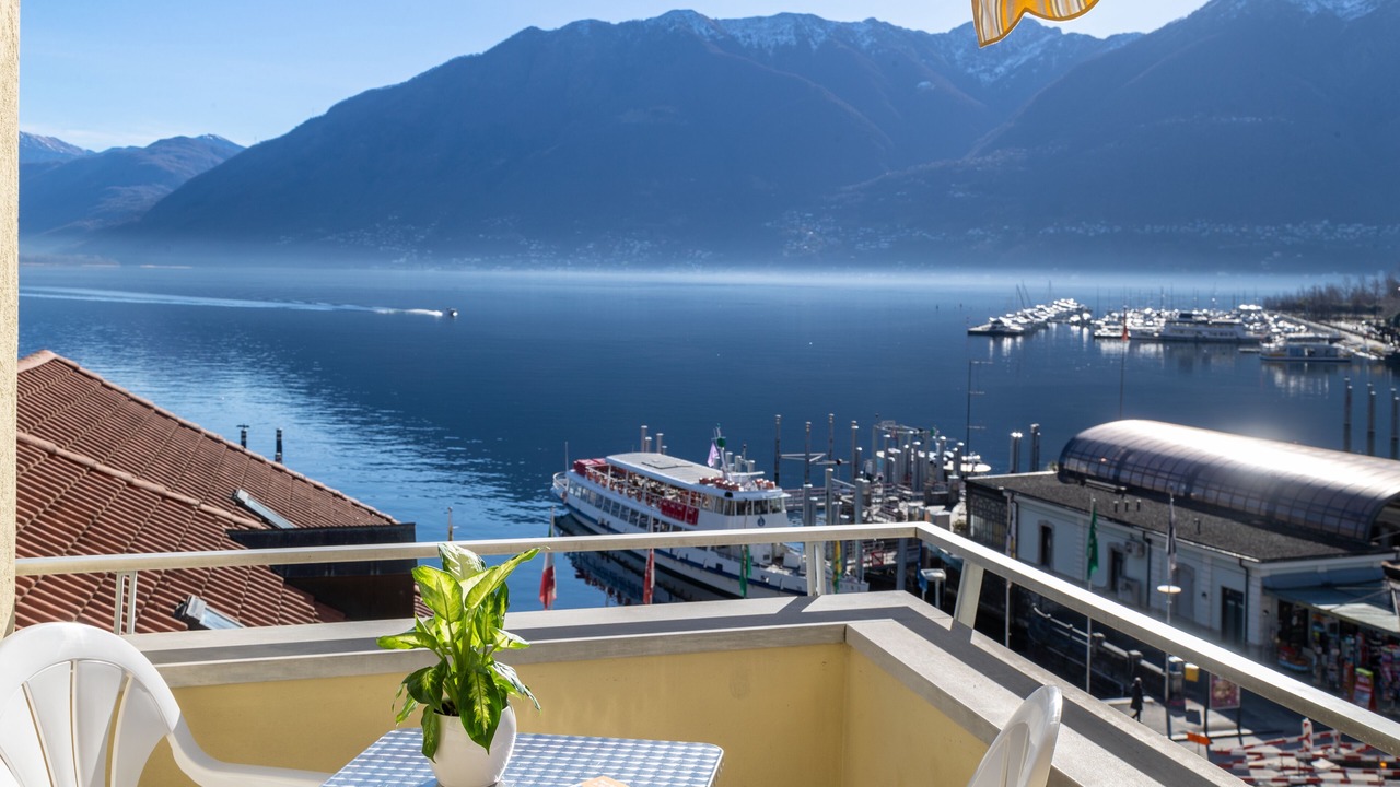 Photo of Patio Balcony in Muralto