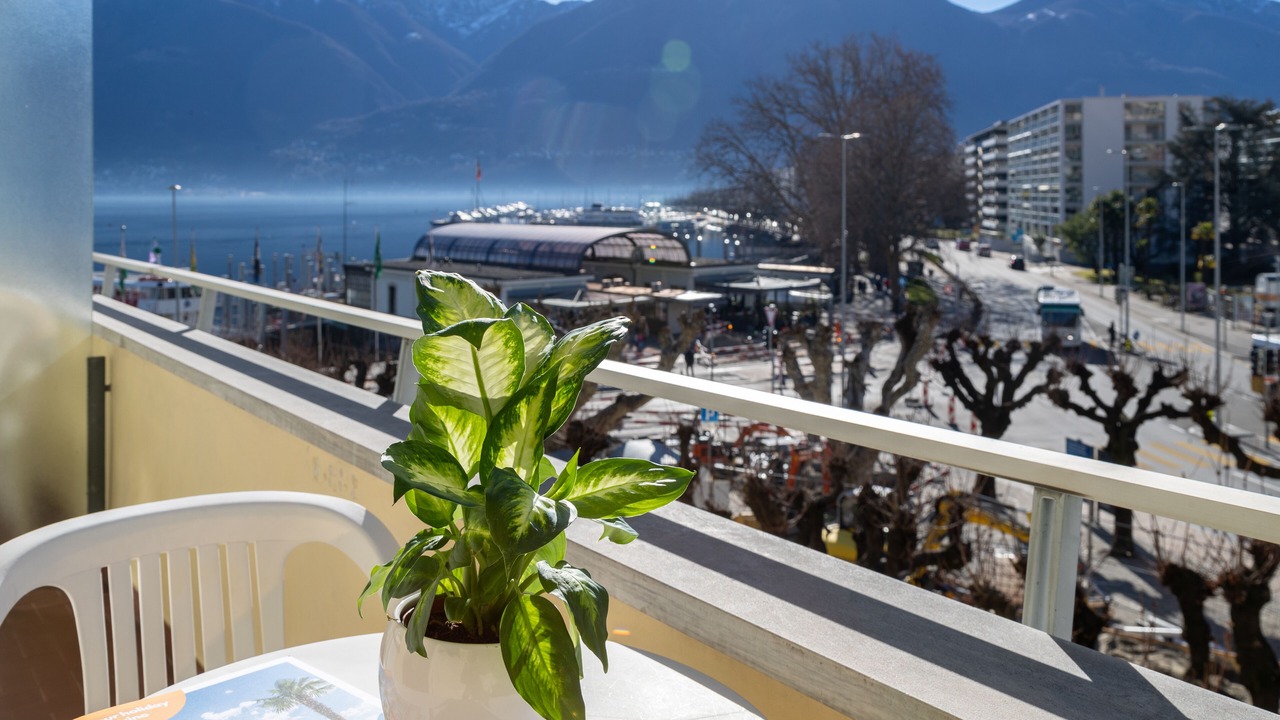 Photo of Patio Balcony in Muralto