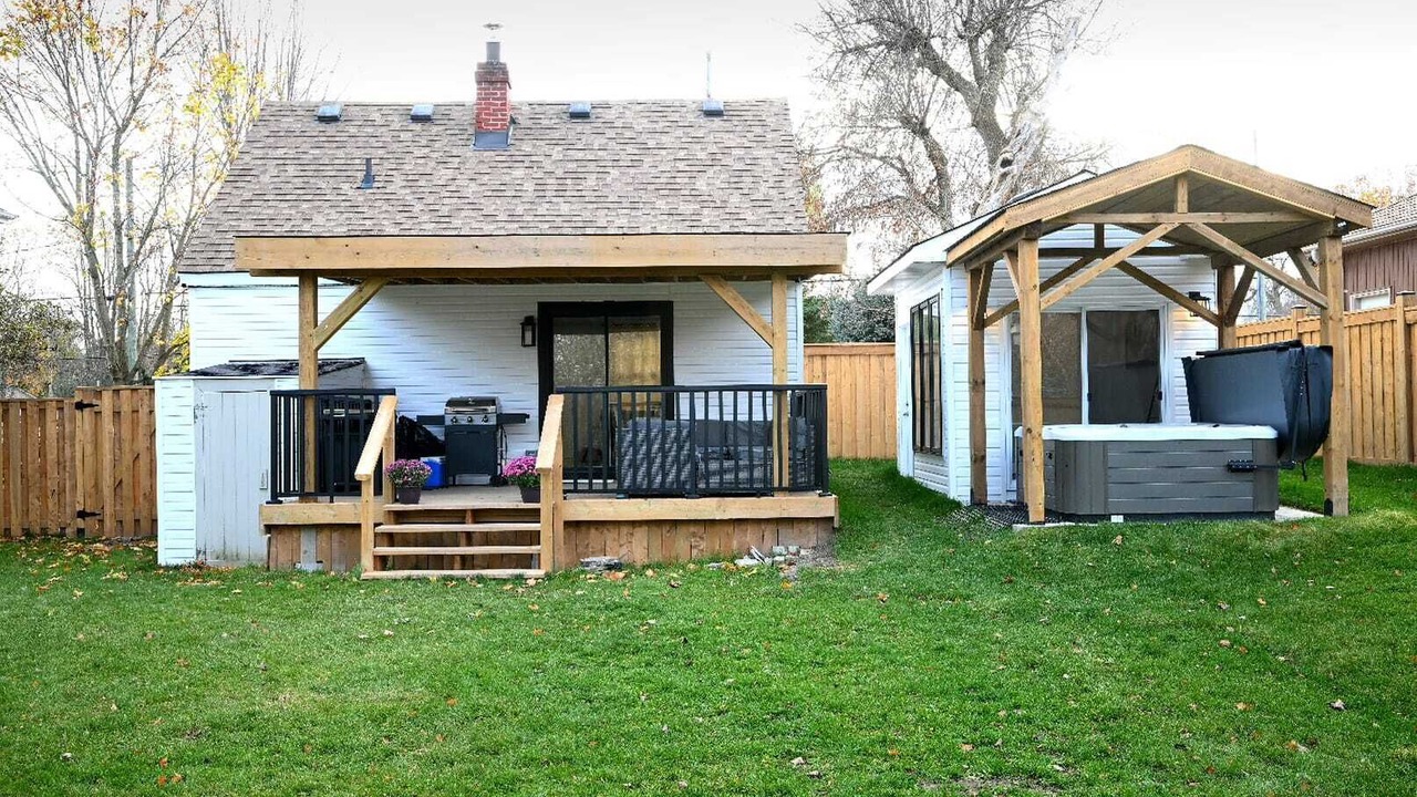 Photo of Outdoor in Sharon