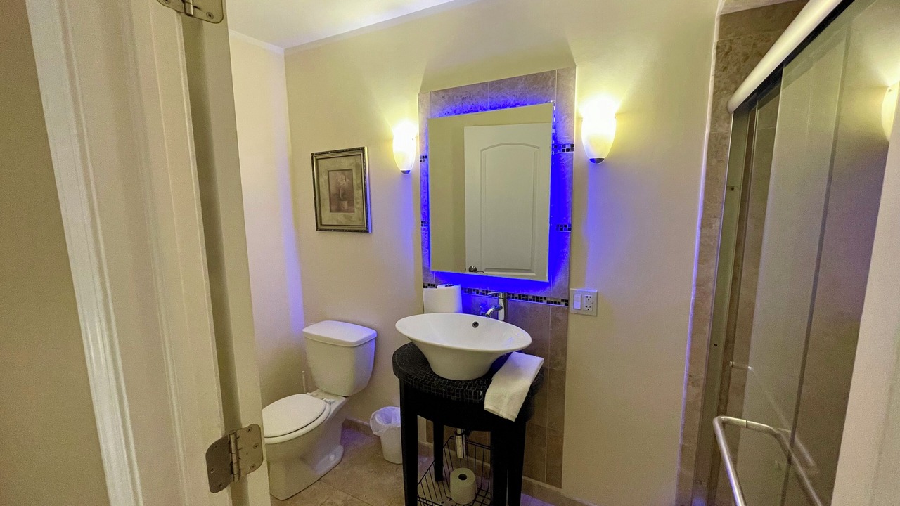 Photo of Others in Darien