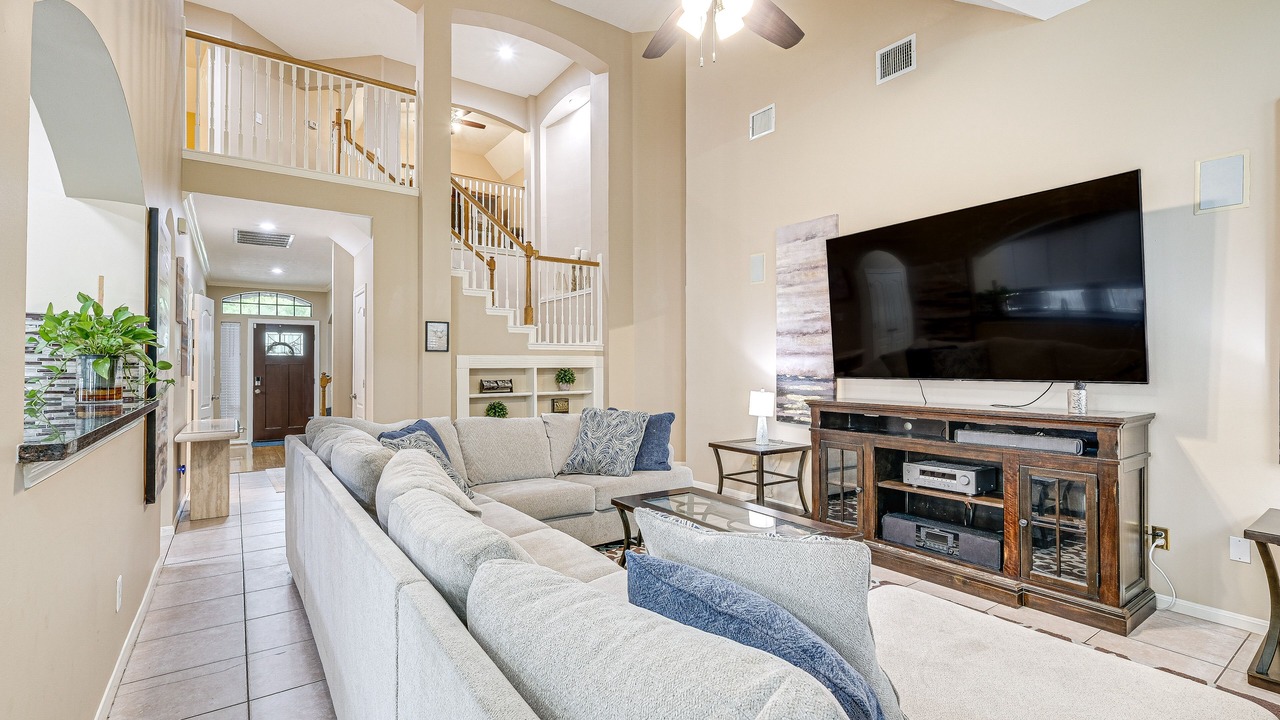 Photo of Livingroom in Barker