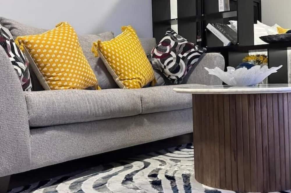 Photo of Livingroom in Webster Square