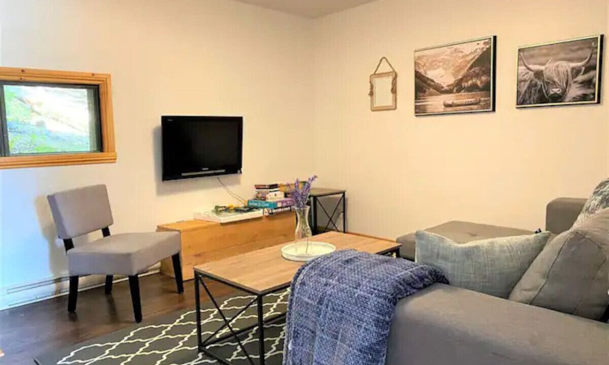 Photo of Livingroom in Sainte-Lucie-des-Laurentides