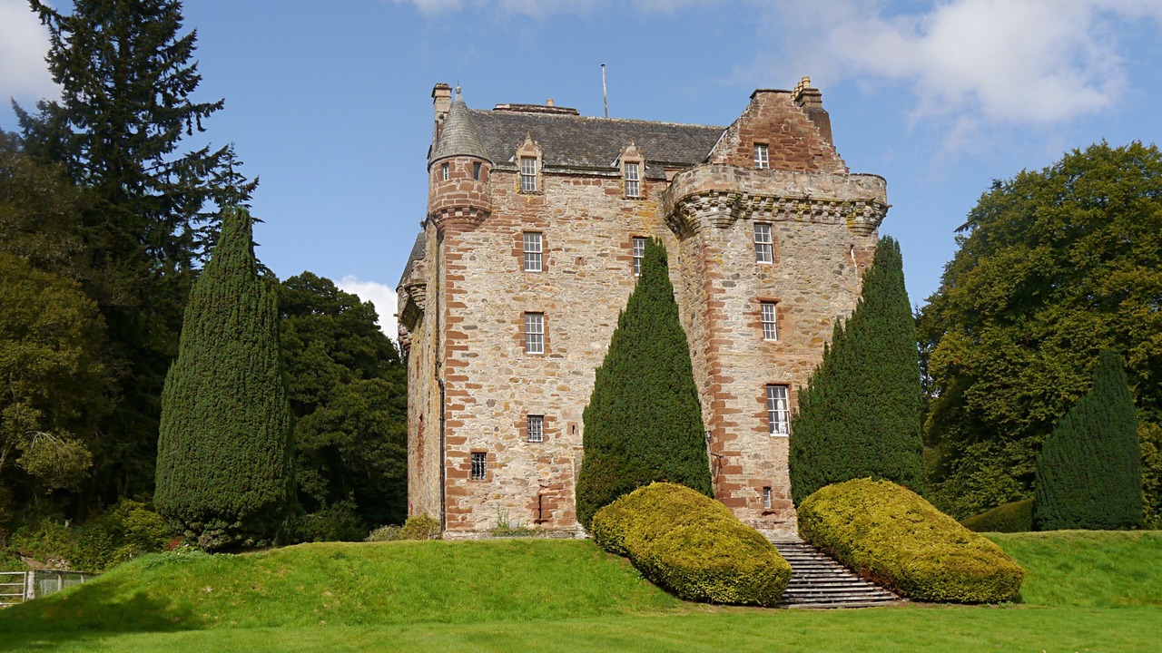 Photo of Others in Strathpeffer