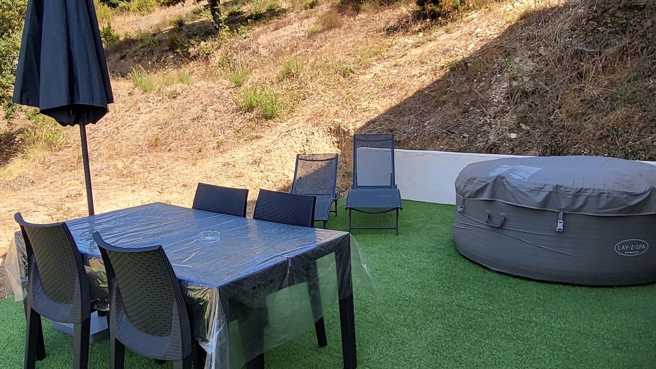 Photo of Outdoor in Peri