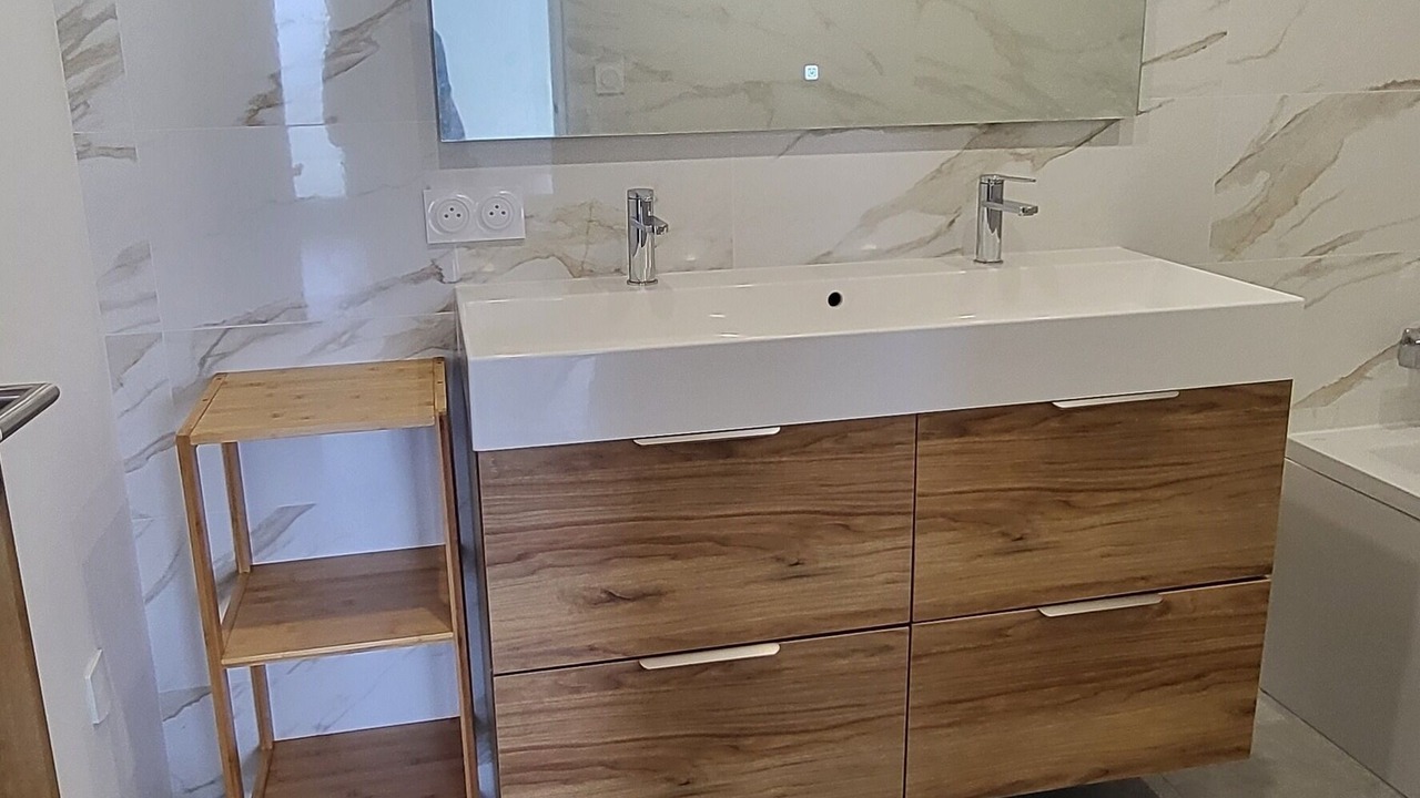 Photo of Others in Peri