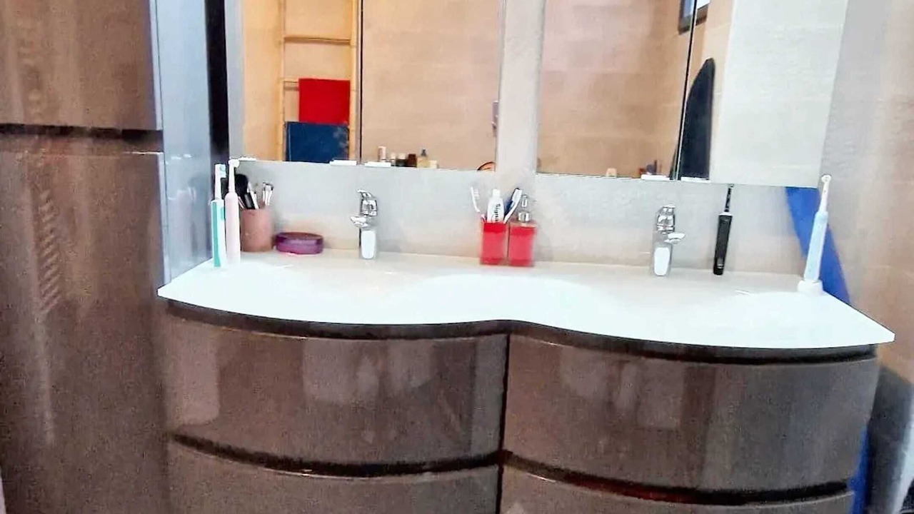 Photo of Bathroom in Clamart