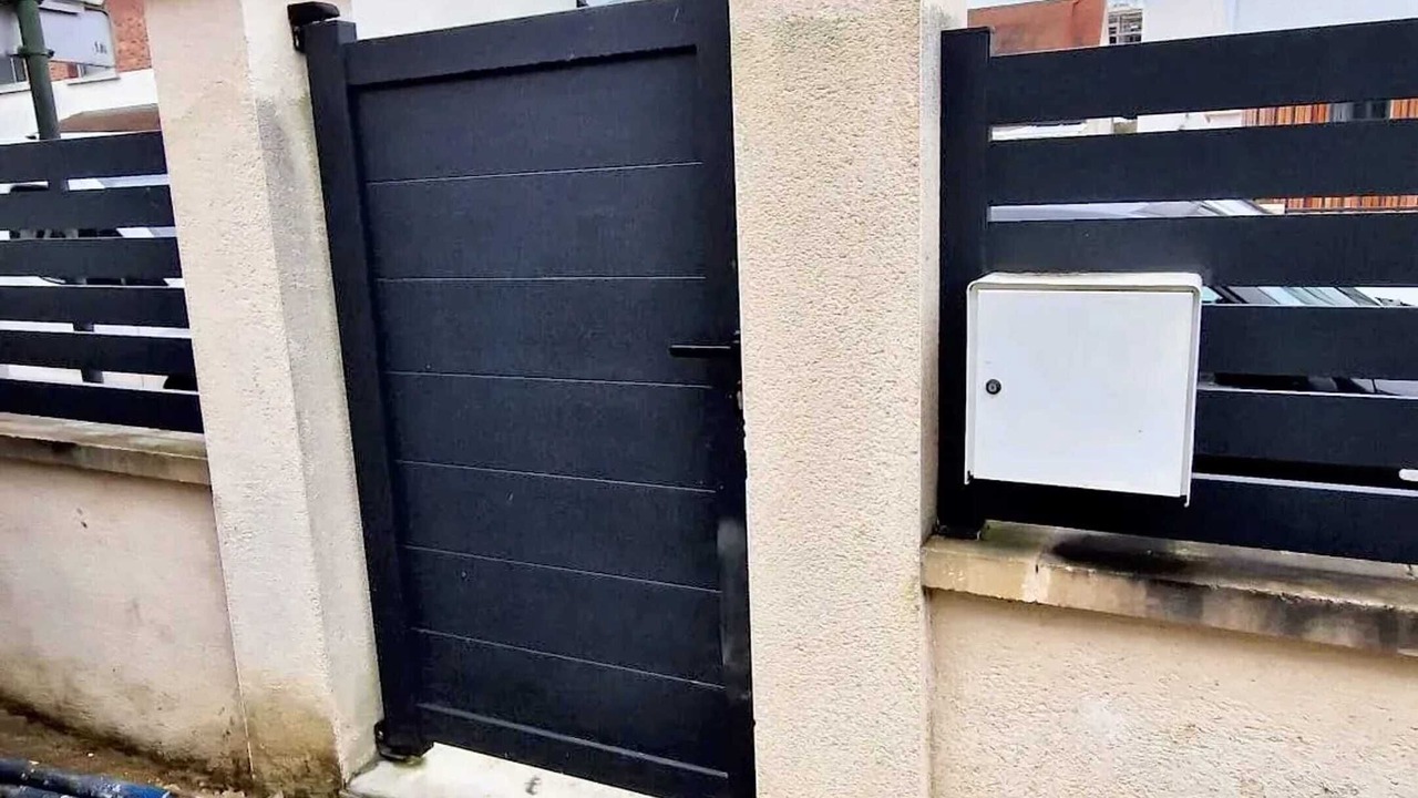 Photo of Outdoor in Clamart