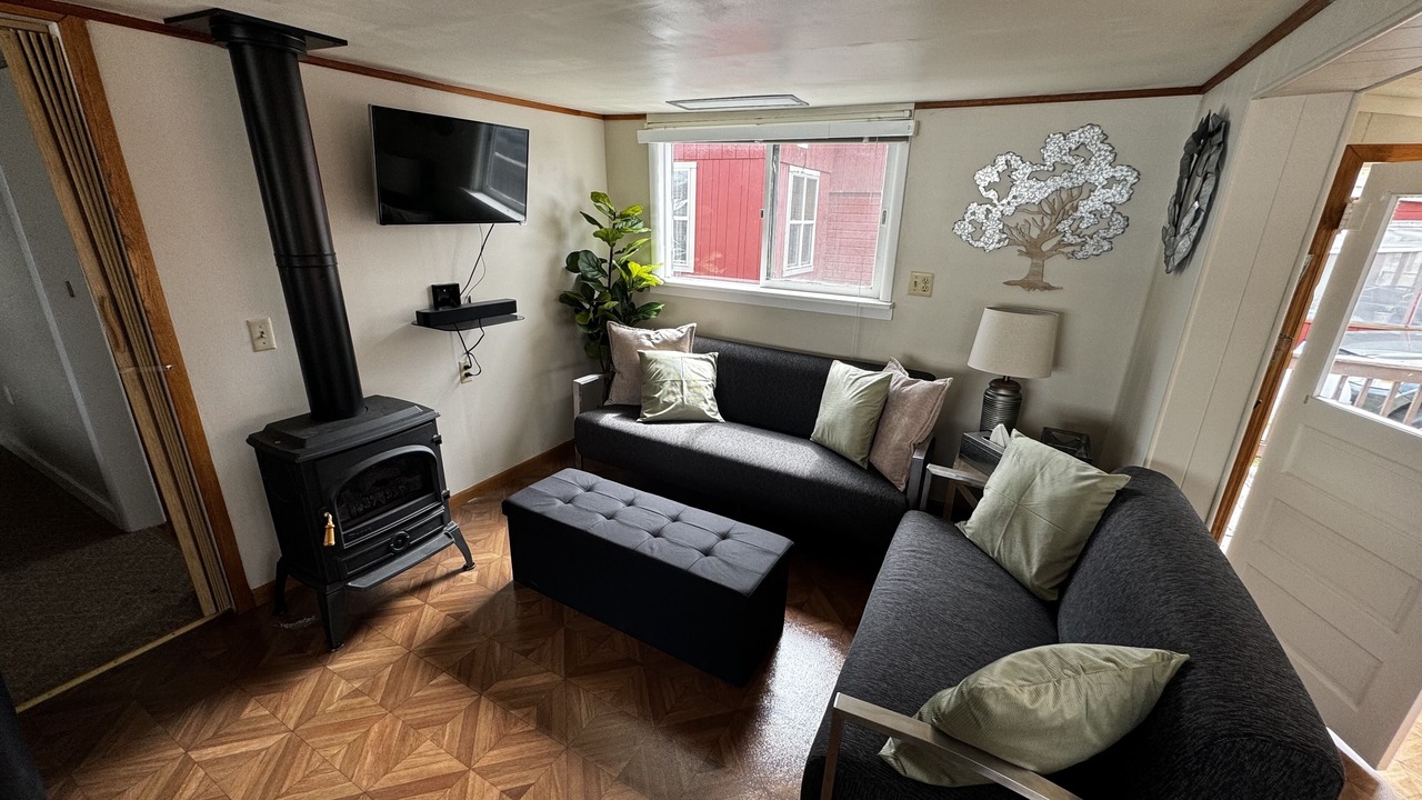 Photo of Livingroom in Bagley